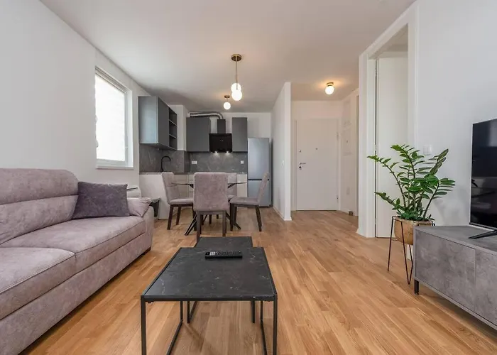 Apartman Modern And Comfortable In