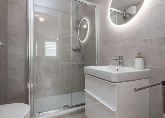 Modern And Comfortable In